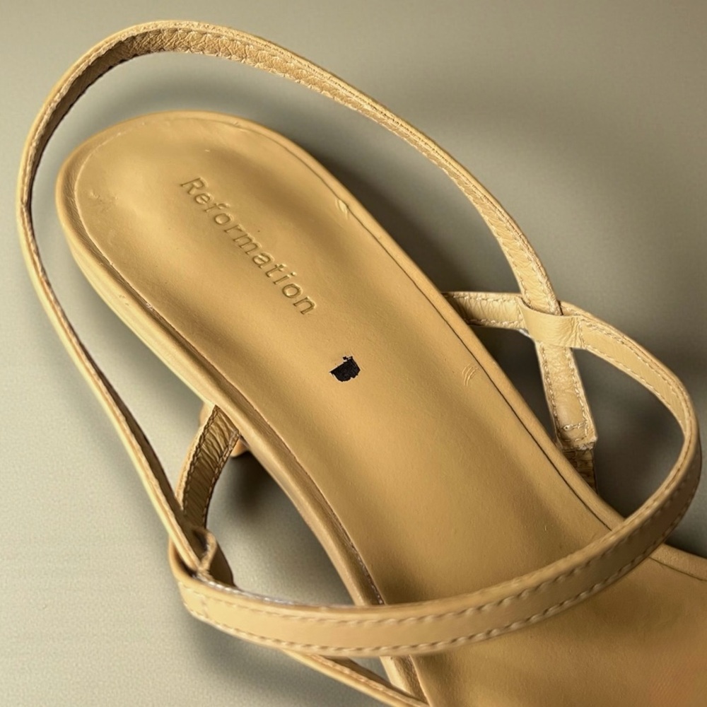 🎉SALE Reformation Serenity Bare Kitten Heel Strappy Sandals Tan Nude - Picture 6 of 6